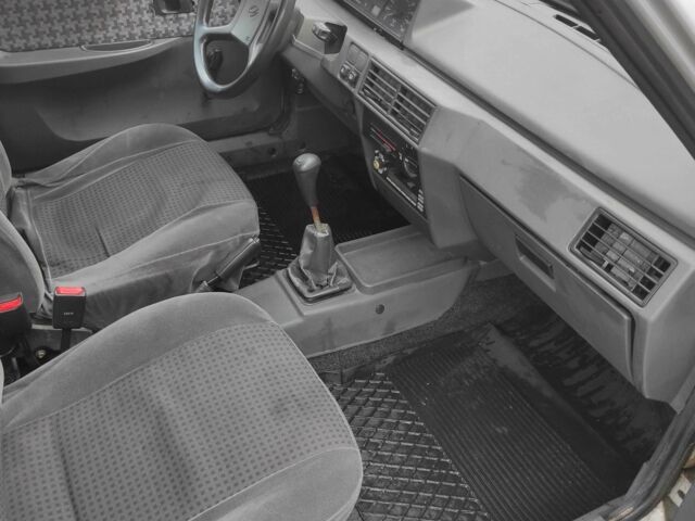 Серый ЗАЗ 1103 Славута, объемом двигателя 1.3 л и пробегом 112 тыс. км за 1187 $, фото 9 на Automoto.ua