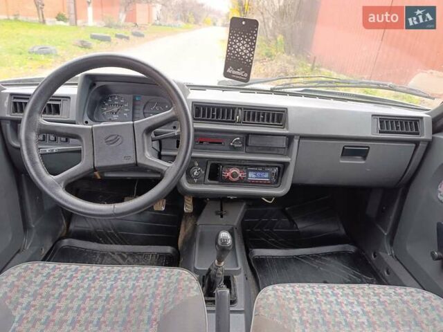 Серый ЗАЗ 1103 Славута, объемом двигателя 0 л и пробегом 165 тыс. км за 950 $, фото 3 на Automoto.ua