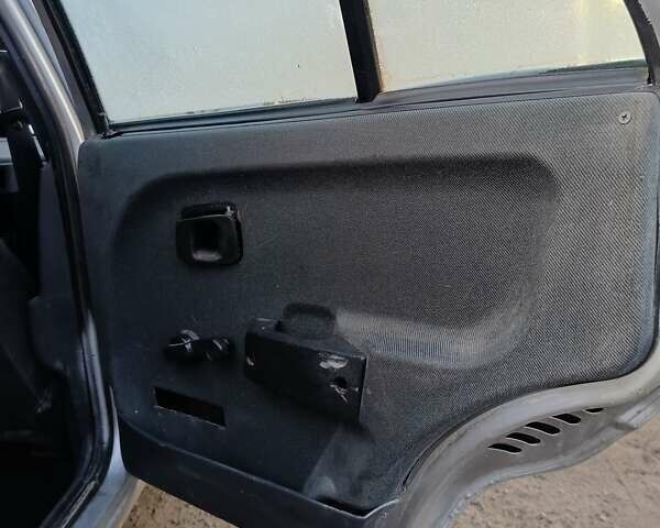 ЗАЗ 1103 Славута 2003 в Виннице на Automoto.ua Серый ЗАЗ 1103 Славута, объемом двигателя 1.2 л и пробегом 240 тыс. км за 1100 $, фото 9 на Automoto.ua