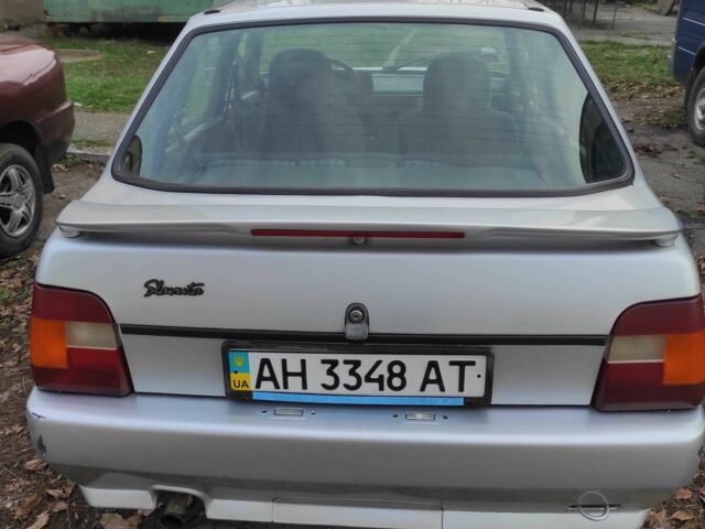 Серый ЗАЗ 1103 Славута, объемом двигателя 1.3 л и пробегом 112 тыс. км за 1187 $, фото 4 на Automoto.ua