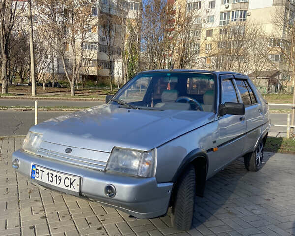 Сірий ЗАЗ 1103 Славута, об'ємом двигуна 1.2 л та пробігом 186 тис. км за 950 $, фото 7 на Automoto.ua