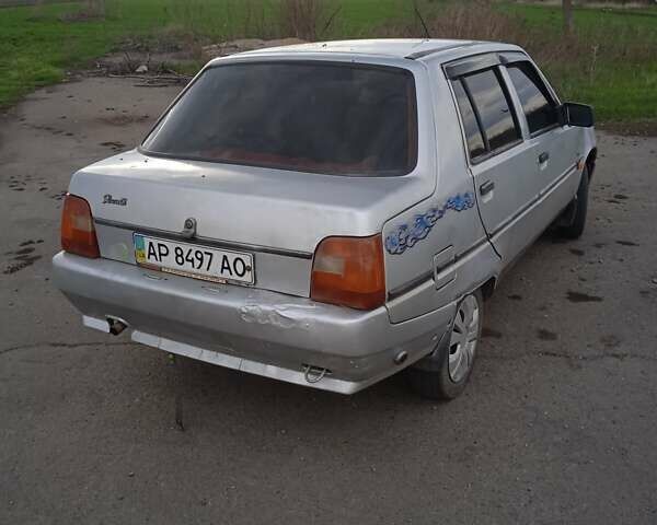 Серый ЗАЗ 1103 Славута, объемом двигателя 1.2 л и пробегом 160 тыс. км за 750 $, фото 3 на Automoto.ua