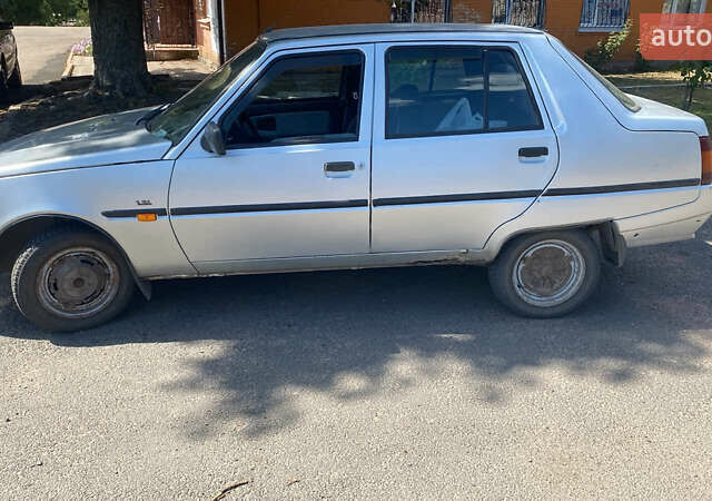 Серый ЗАЗ 1103 Славута, объемом двигателя 1.2 л и пробегом 150 тыс. км за 650 $, фото 1 на Automoto.ua