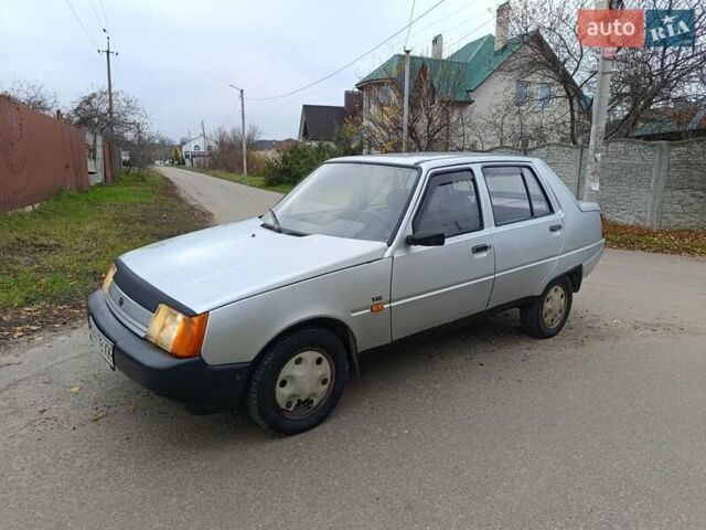 Серый ЗАЗ 1103 Славута, объемом двигателя 0 л и пробегом 165 тыс. км за 950 $, фото 8 на Automoto.ua