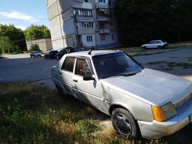Серый ЗАЗ 1103 Славута, объемом двигателя 0 л и пробегом 276 тыс. км за 360 $, фото 2 на Automoto.ua