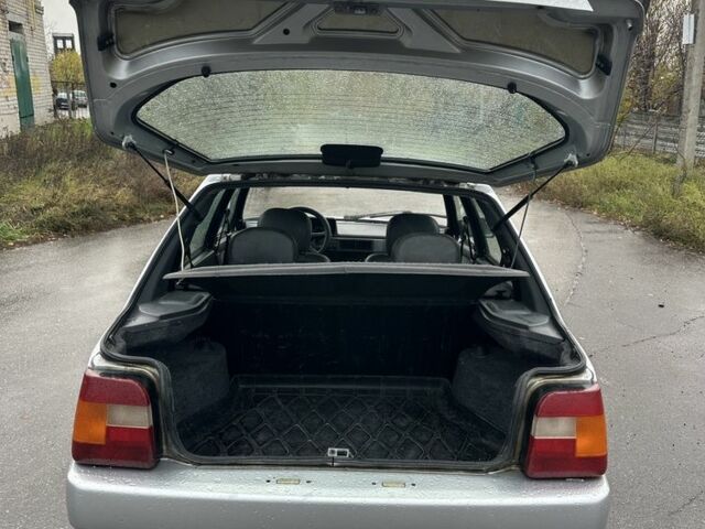 ЗАЗ 1103 Славута 2003 в Дергачах на Automoto.ua Серый ЗАЗ 1103 Славута, объемом двигателя 1.2 л и пробегом 68 тыс. км за 1400 $, фото 7 на Automoto.ua