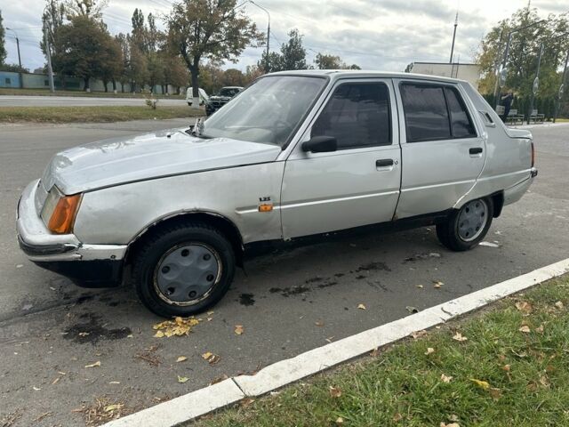 Серый ЗАЗ 1103 Славута, объемом двигателя 1.2 л и пробегом 112 тыс. км за 607 $, фото 2 на Automoto.ua