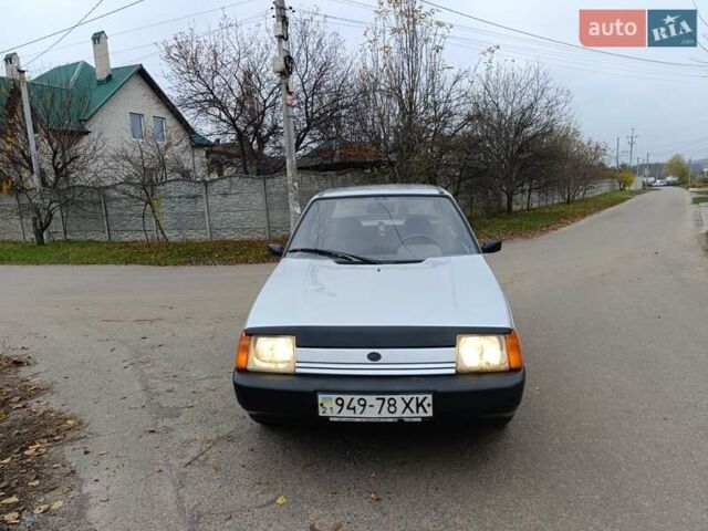 Серый ЗАЗ 1103 Славута, объемом двигателя 0 л и пробегом 165 тыс. км за 950 $, фото 7 на Automoto.ua