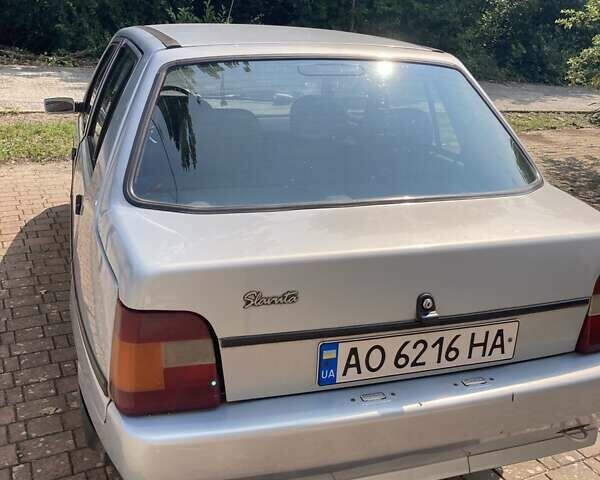 Сірий ЗАЗ 1103 Славута, об'ємом двигуна 1.2 л та пробігом 207 тис. км за 1100 $, фото 1 на Automoto.ua