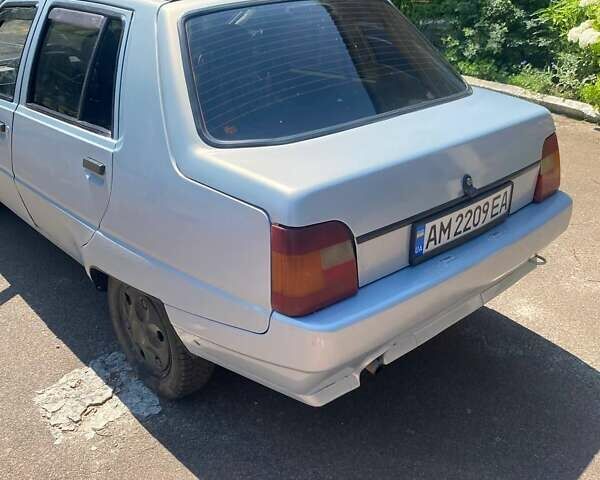 Серый ЗАЗ 1103 Славута, объемом двигателя 1.2 л и пробегом 179 тыс. км за 1100 $, фото 6 на Automoto.ua