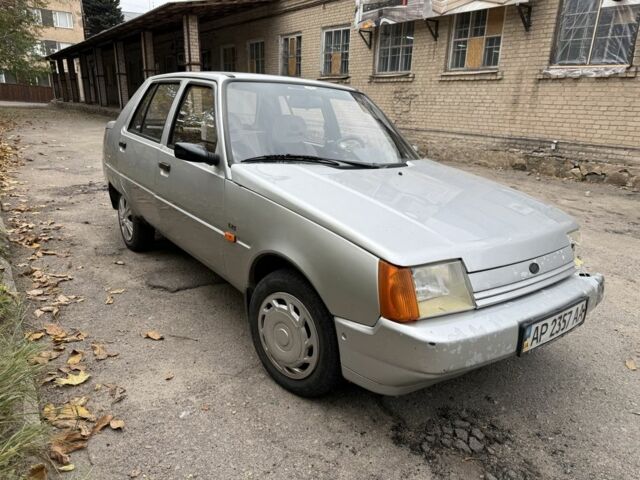 Сірий ЗАЗ 1103 Славута, об'ємом двигуна 1.2 л та пробігом 172 тис. км за 600 $, фото 2 на Automoto.ua