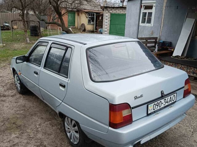 Серый ЗАЗ 1103 Славута, объемом двигателя 0 л и пробегом 90 тыс. км за 710 $, фото 5 на Automoto.ua