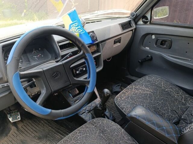 ЗАЗ 1103 Славута 2004 в Сумах на Automoto.ua Серый ЗАЗ 1103 Славута, объемом двигателя 1.2 л и пробегом 100 тыс. км за 839 $, фото 7 на Automoto.ua