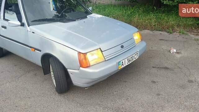 Серый ЗАЗ 1103 Славута, объемом двигателя 1.2 л и пробегом 60 тыс. км за 1550 $, фото 1 на Automoto.ua