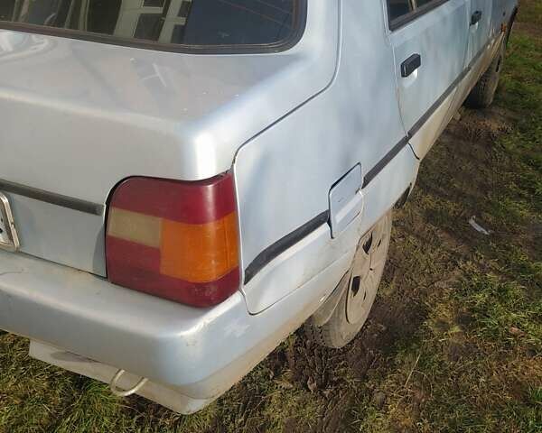 Серый ЗАЗ 1103 Славута, объемом двигателя 1.3 л и пробегом 160 тыс. км за 1000 $, фото 2 на Automoto.ua