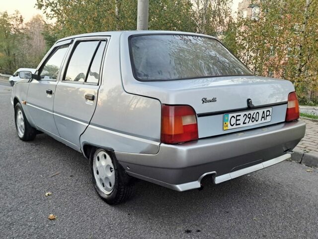 Серый ЗАЗ 1103 Славута, объемом двигателя 1.2 л и пробегом 87 тыс. км за 1500 $, фото 3 на Automoto.ua