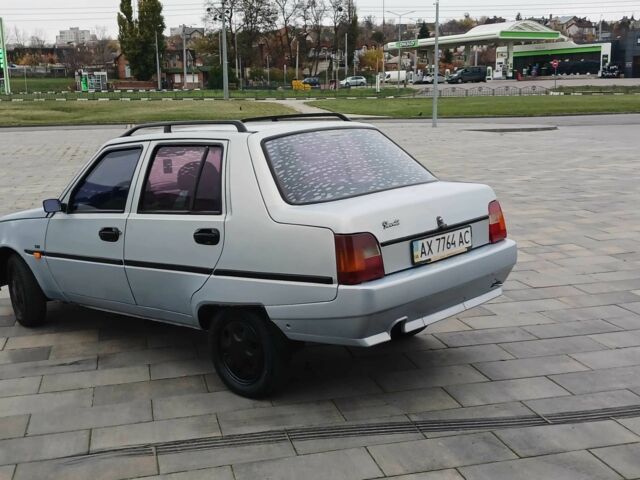 Серый ЗАЗ 1103 Славута, объемом двигателя 1.2 л и пробегом 84 тыс. км за 950 $, фото 16 на Automoto.ua