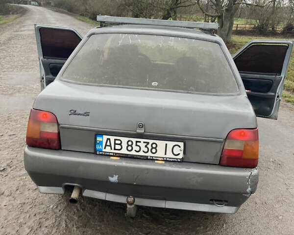 Серый ЗАЗ 1103 Славута, объемом двигателя 1.2 л и пробегом 240 тыс. км за 625 $, фото 3 на Automoto.ua