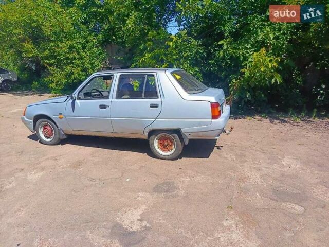 Серый ЗАЗ 1103 Славута, объемом двигателя 1.2 л и пробегом 120 тыс. км за 1200 $, фото 3 на Automoto.ua