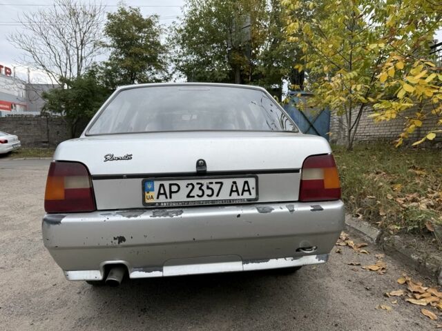 Сірий ЗАЗ 1103 Славута, об'ємом двигуна 1.2 л та пробігом 172 тис. км за 600 $, фото 3 на Automoto.ua