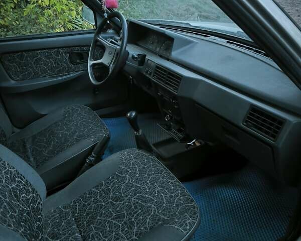 Серый ЗАЗ 1103 Славута, объемом двигателя 1.2 л и пробегом 62 тыс. км за 1350 $, фото 7 на Automoto.ua