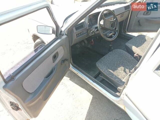 Серый ЗАЗ 1103 Славута, объемом двигателя 1.2 л и пробегом 200 тыс. км за 600 $, фото 15 на Automoto.ua