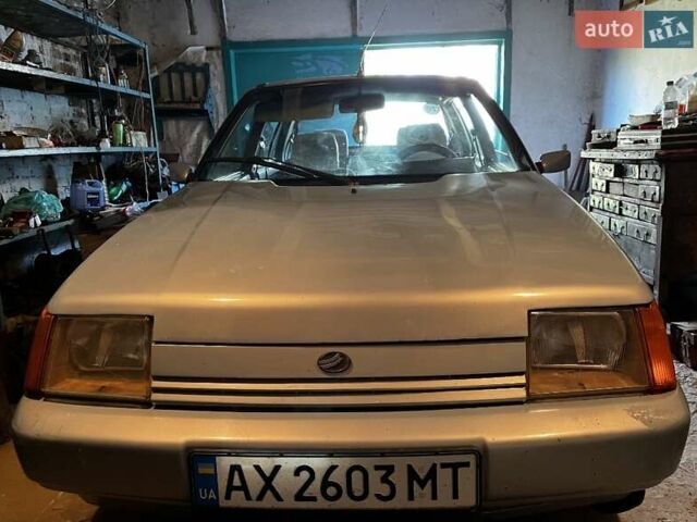 Серый ЗАЗ 1103 Славута, объемом двигателя 1.2 л и пробегом 176 тыс. км за 1150 $, фото 5 на Automoto.ua