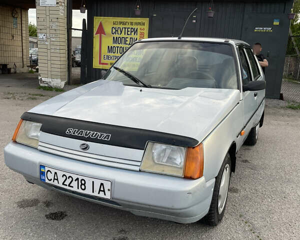 Сірий ЗАЗ 1103 Славута, об'ємом двигуна 1.2 л та пробігом 230 тис. км за 799 $, фото 1 на Automoto.ua