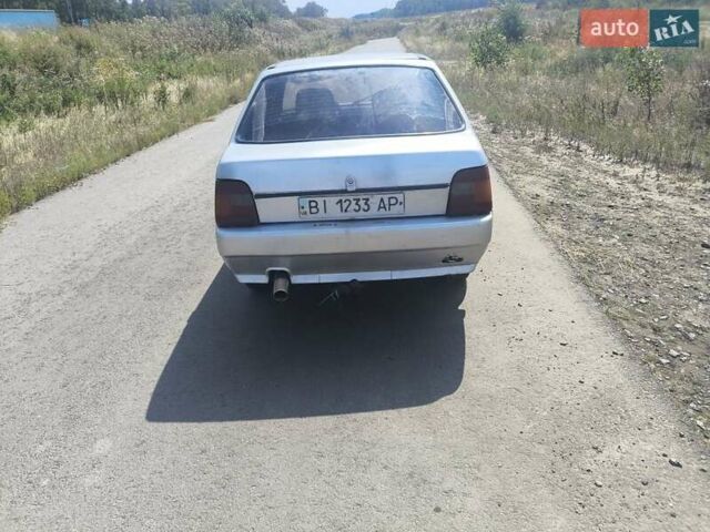 Серый ЗАЗ 1103 Славута, объемом двигателя 1.2 л и пробегом 250 тыс. км за 900 $, фото 3 на Automoto.ua