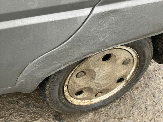 Серый ЗАЗ 1103 Славута, объемом двигателя 1.2 л и пробегом 240 тыс. км за 627 $, фото 13 на Automoto.ua