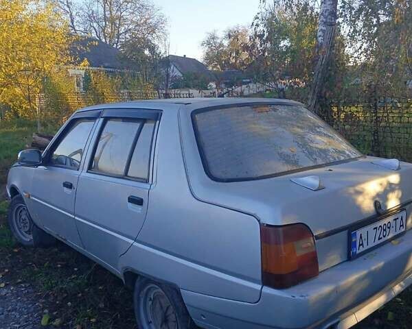 Сірий ЗАЗ 1103 Славута, об'ємом двигуна 1.2 л та пробігом 70 тис. км за 885 $, фото 10 на Automoto.ua