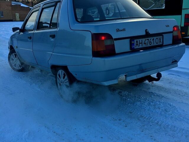 Сірий ЗАЗ 1103 Славута, об'ємом двигуна 1.2 л та пробігом 150 тис. км за 1150 $, фото 5 на Automoto.ua