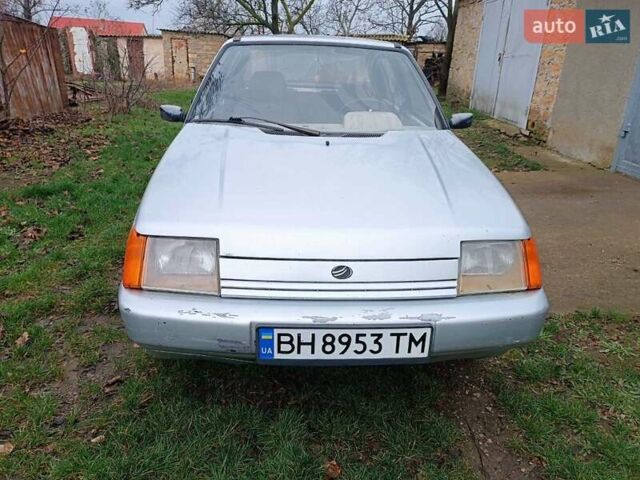 Серый ЗАЗ 1103 Славута, объемом двигателя 1.2 л и пробегом 85 тыс. км за 900 $, фото 1 на Automoto.ua