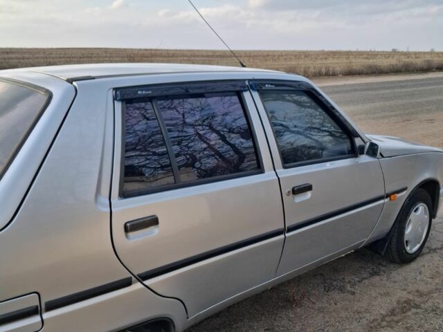 Серый ЗАЗ 1103 Славута, объемом двигателя 0 л и пробегом 72 тыс. км за 1750 $, фото 4 на Automoto.ua