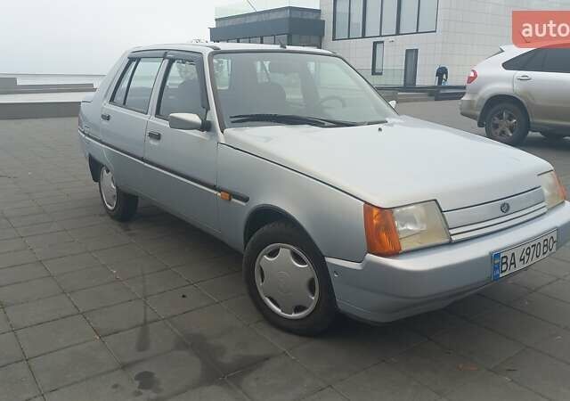 Серый ЗАЗ 1103 Славута, объемом двигателя 1.2 л и пробегом 69 тыс. км за 1900 $, фото 1 на Automoto.ua