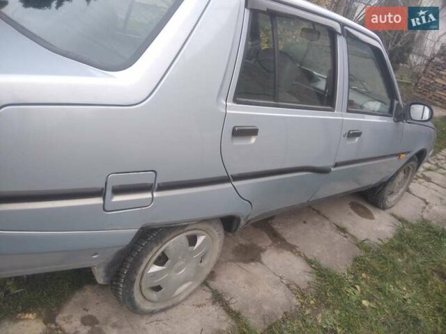 Серый ЗАЗ 1103 Славута, объемом двигателя 1.2 л и пробегом 107 тыс. км за 550 $, фото 10 на Automoto.ua