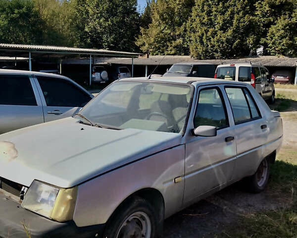 Сірий ЗАЗ 1103 Славута, об'ємом двигуна 1.2 л та пробігом 222 тис. км за 1300 $, фото 3 на Automoto.ua