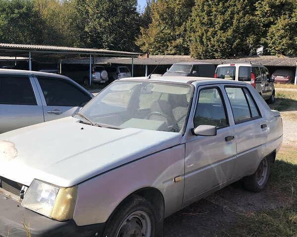 Сірий ЗАЗ 1103 Славута, об'ємом двигуна 1.2 л та пробігом 222 тис. км за 1300 $, фото 1 на Automoto.ua