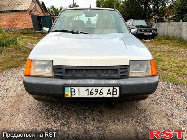 Серый ЗАЗ 1103 Славута, объемом двигателя 1.2 л и пробегом 150 тыс. км за 360 $, фото 3 на Automoto.ua