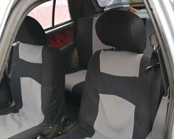 Серый ЗАЗ 1103 Славута, объемом двигателя 1.2 л и пробегом 138 тыс. км за 708 $, фото 4 на Automoto.ua