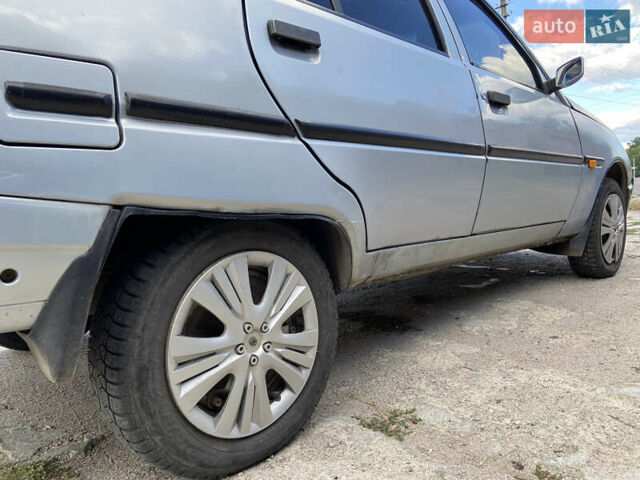 Серый ЗАЗ 1103 Славута, объемом двигателя 1.2 л и пробегом 160 тыс. км за 900 $, фото 8 на Automoto.ua