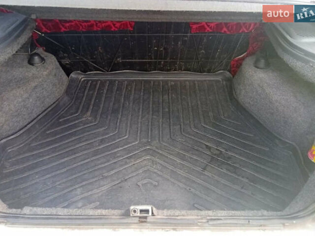 Серый ЗАЗ 1103 Славута, объемом двигателя 1.2 л и пробегом 109 тыс. км за 1700 $, фото 5 на Automoto.ua