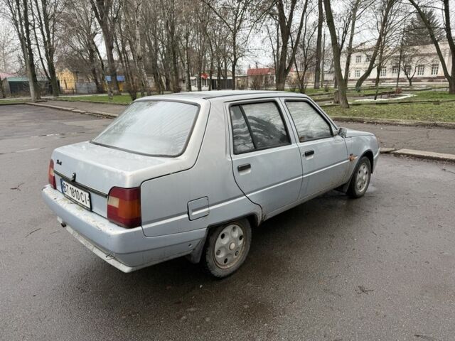 Серый ЗАЗ 1103 Славута, объемом двигателя 1.2 л и пробегом 158 тыс. км за 750 $, фото 3 на Automoto.ua