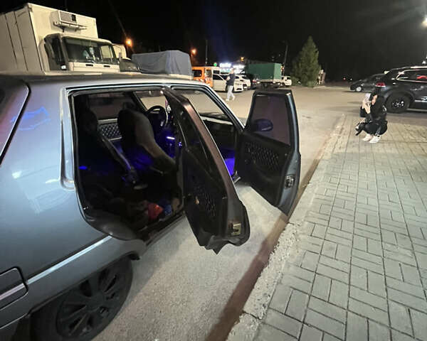 Серый ЗАЗ 1103 Славута, объемом двигателя 1.2 л и пробегом 200 тыс. км за 900 $, фото 6 на Automoto.ua