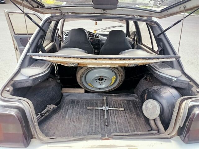 Серый ЗАЗ 1103 Славута, объемом двигателя 1.2 л и пробегом 50 тыс. км за 1000 $, фото 7 на Automoto.ua