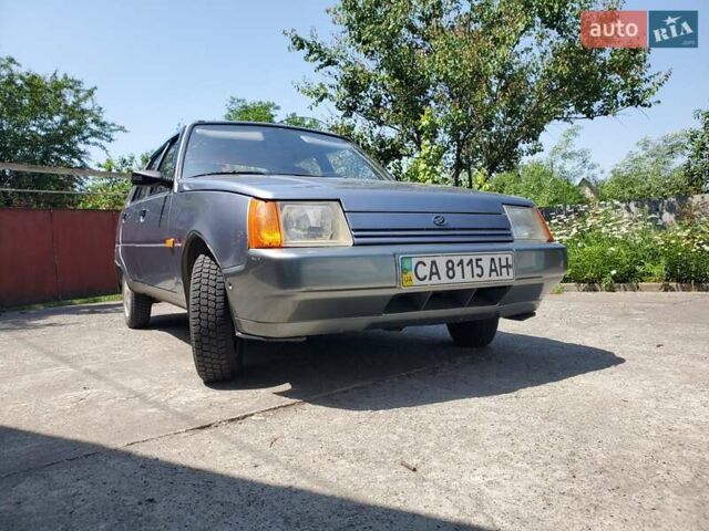 Серый ЗАЗ 1103 Славута, объемом двигателя 1.2 л и пробегом 63 тыс. км за 2400 $, фото 1 на Automoto.ua