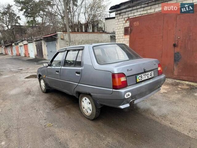 Серый ЗАЗ 1103 Славута, объемом двигателя 1.2 л и пробегом 84 тыс. км за 1100 $, фото 2 на Automoto.ua