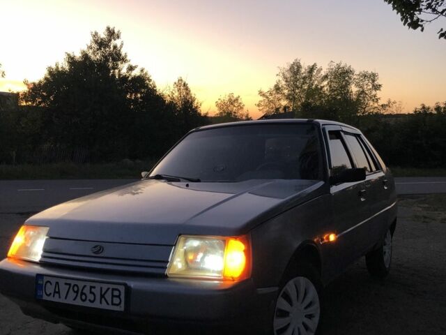 Серый ЗАЗ 1103 Славута, объемом двигателя 1.2 л и пробегом 185 тыс. км за 1050 $, фото 1 на Automoto.ua
