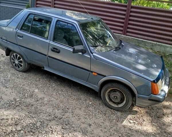 Серый ЗАЗ 1103 Славута, объемом двигателя 1.2 л и пробегом 80 тыс. км за 900 $, фото 8 на Automoto.ua