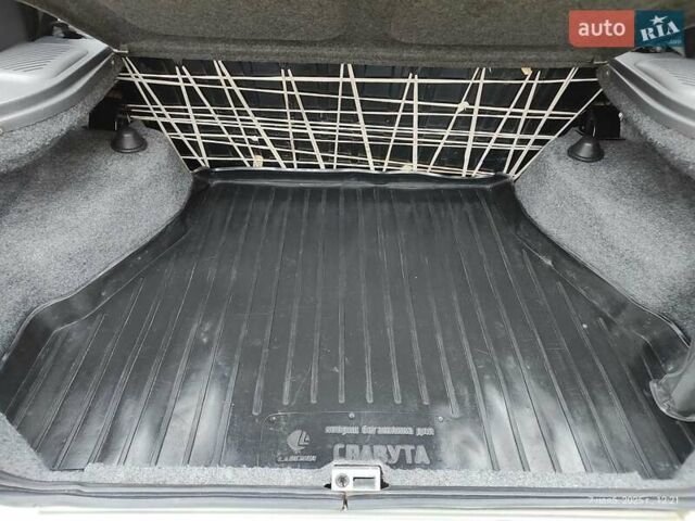 Серый ЗАЗ 1103 Славута, объемом двигателя 1.2 л и пробегом 100 тыс. км за 2000 $, фото 22 на Automoto.ua